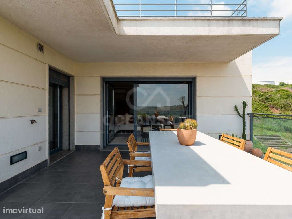 Penthouse T3 com terraço - Oeiras-9