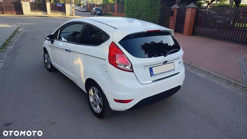 Ford Fiesta 1.25 Champions Edition - 5
