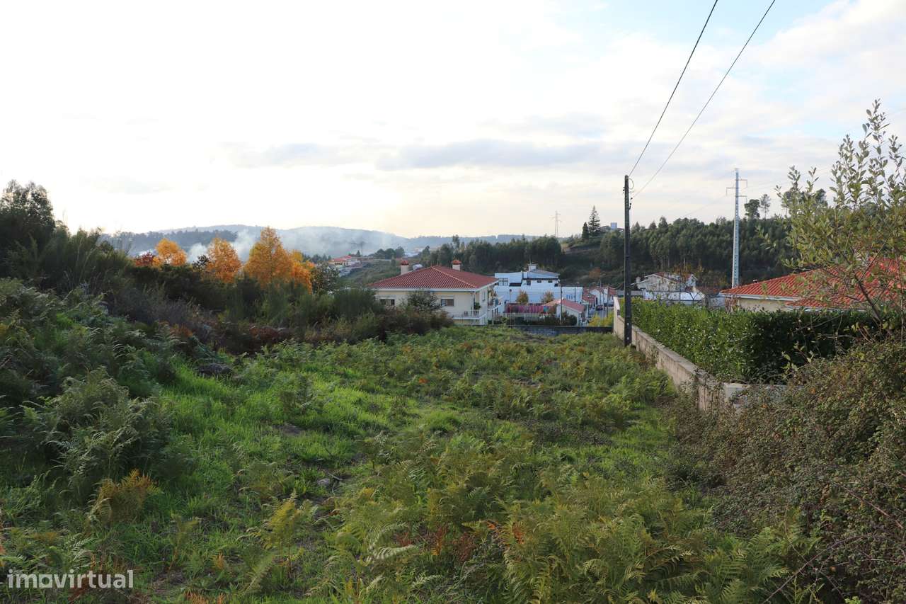 Lote de Terreno  Venda em Lustosa e Barrosas (Santo Estêvão),Lousada - Grande imagem: 5/10