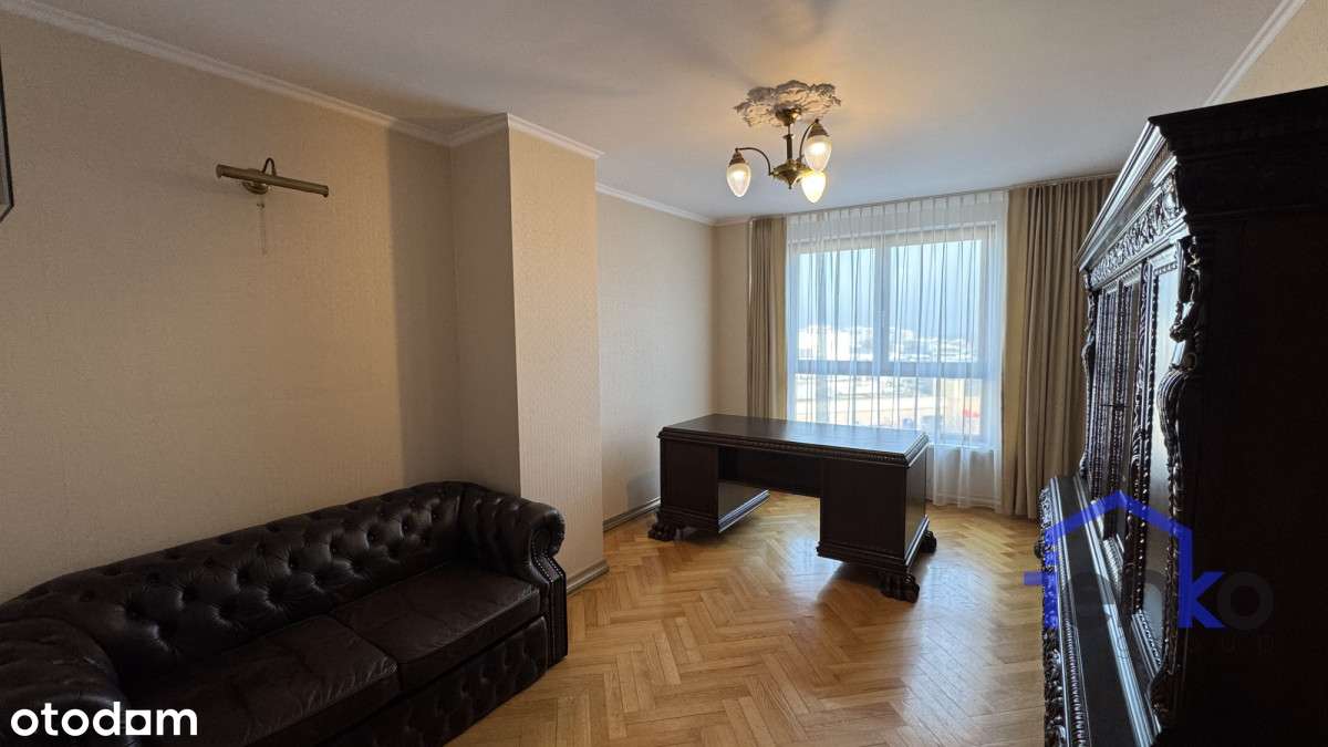 Kancelaria, biuro, a może mieszkanie?-7