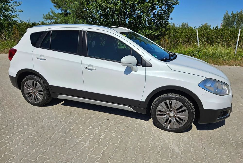 Suzuki SX4 1.6 DDiS Premium Plus 4WD 2014