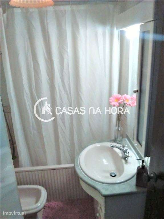 Apartamento T2 para venda em Setúbal  Av. D. Manuel I-8