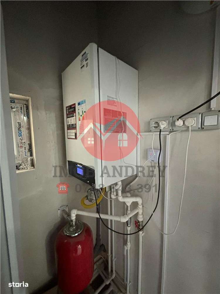 Spatiu comercial de vanzare pe strada Isaccei, zona intens circulata - Imagine principală: 5/8