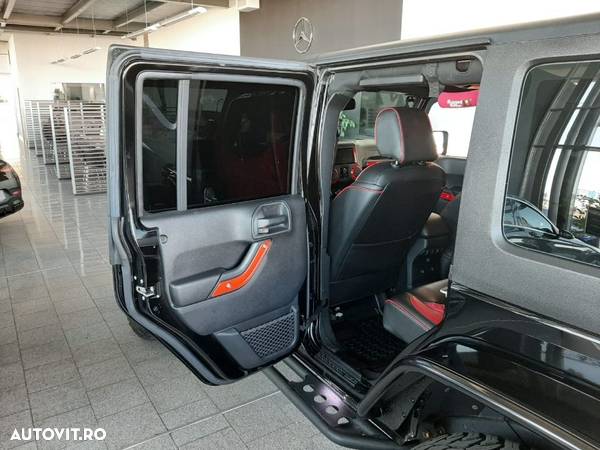 Jeep Wrangler Unlimited 3.6 V6 AT Rubicon - 14