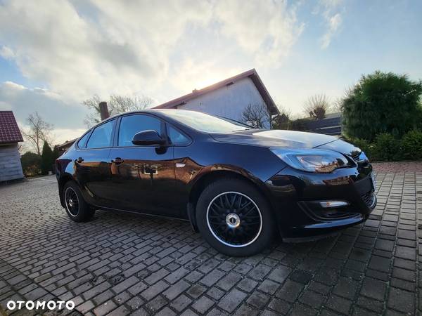 Opel Astra IV 1.6 Business EU6 - 5