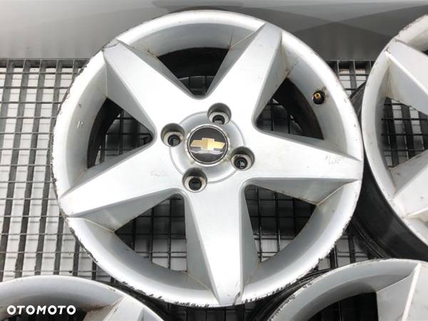 FELGI ALUMINIOWE KOMPLET 17 7J 4X114 ET49  ŚRODEK CENTR. 56,6 CHEVROLET - 8