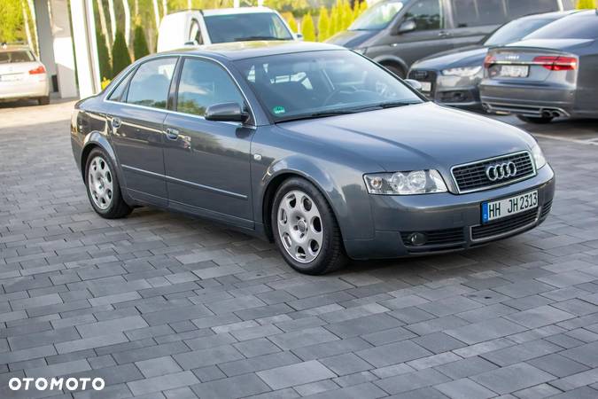 Audi A4 - 25