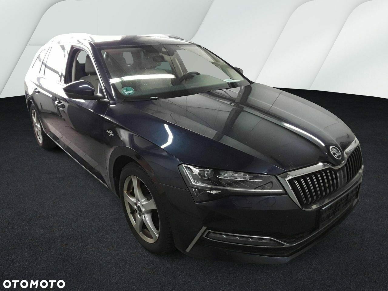 Skoda Superb 2.0 TDI SCR 4x4 L&K DSG - 1