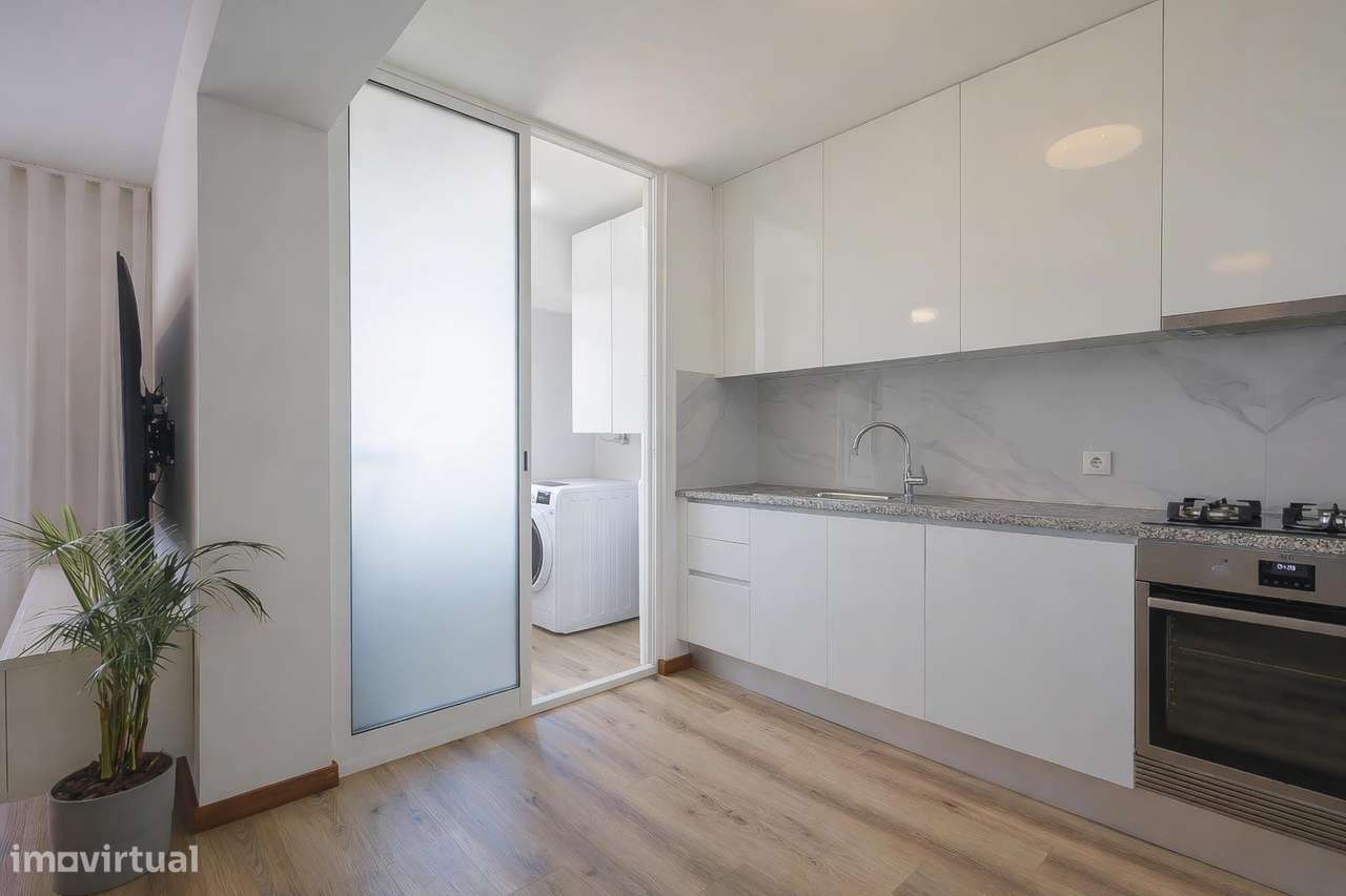 Apartamento T3 Totalmente Renovado em Gueifães – Excelente...-7