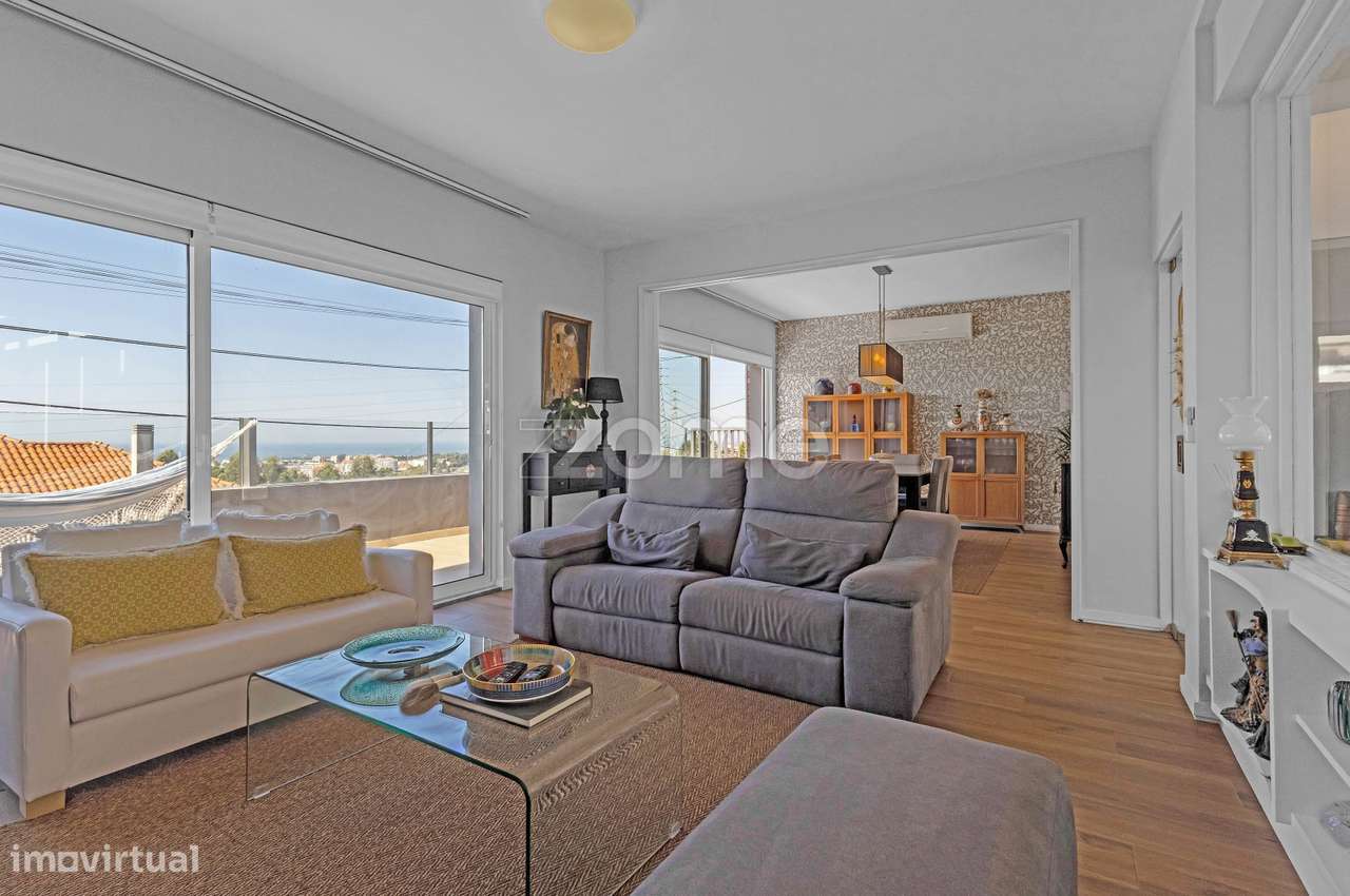 Moradia T3+1 à estação de Metro Manuel Leão, Vila Nova de Gaia. - Grande imagem: 2/58