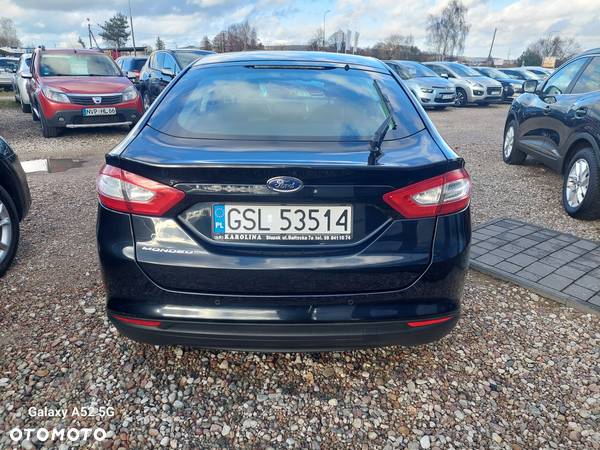 Ford Mondeo 2.0 TDCi Ambiente - 11