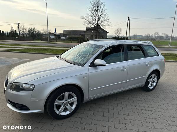 Audi A4 Avant 2.0 TDI - 4