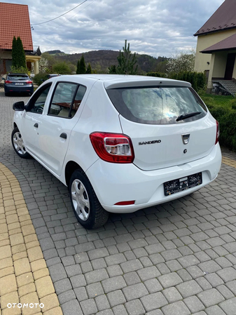 Dacia Sandero 1.2 16V 75 Ambiance - 2