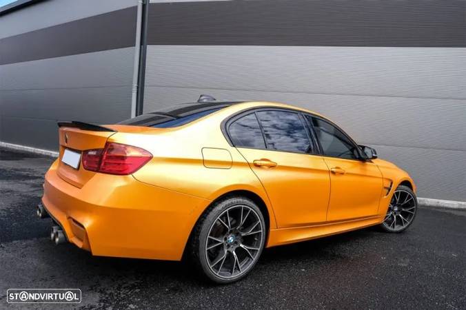 Aileron BMW F30 Look M4 CSL Preto Brilho - 2