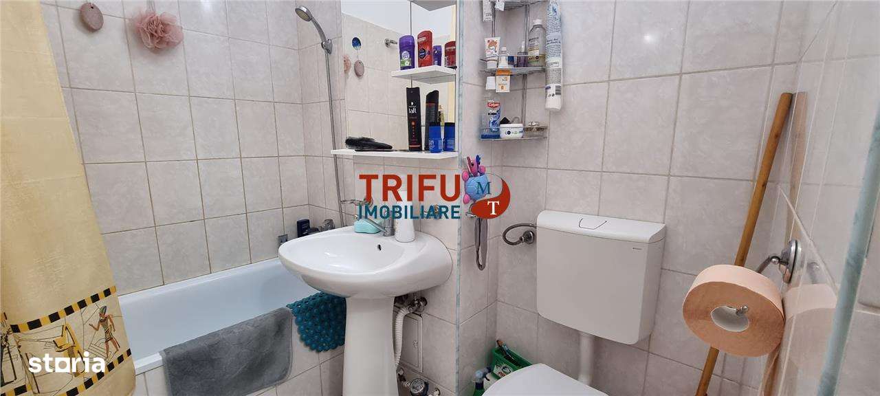 Apartament  2 camere  decomandat de vanzare Cetate - Imagine principală: 5/6