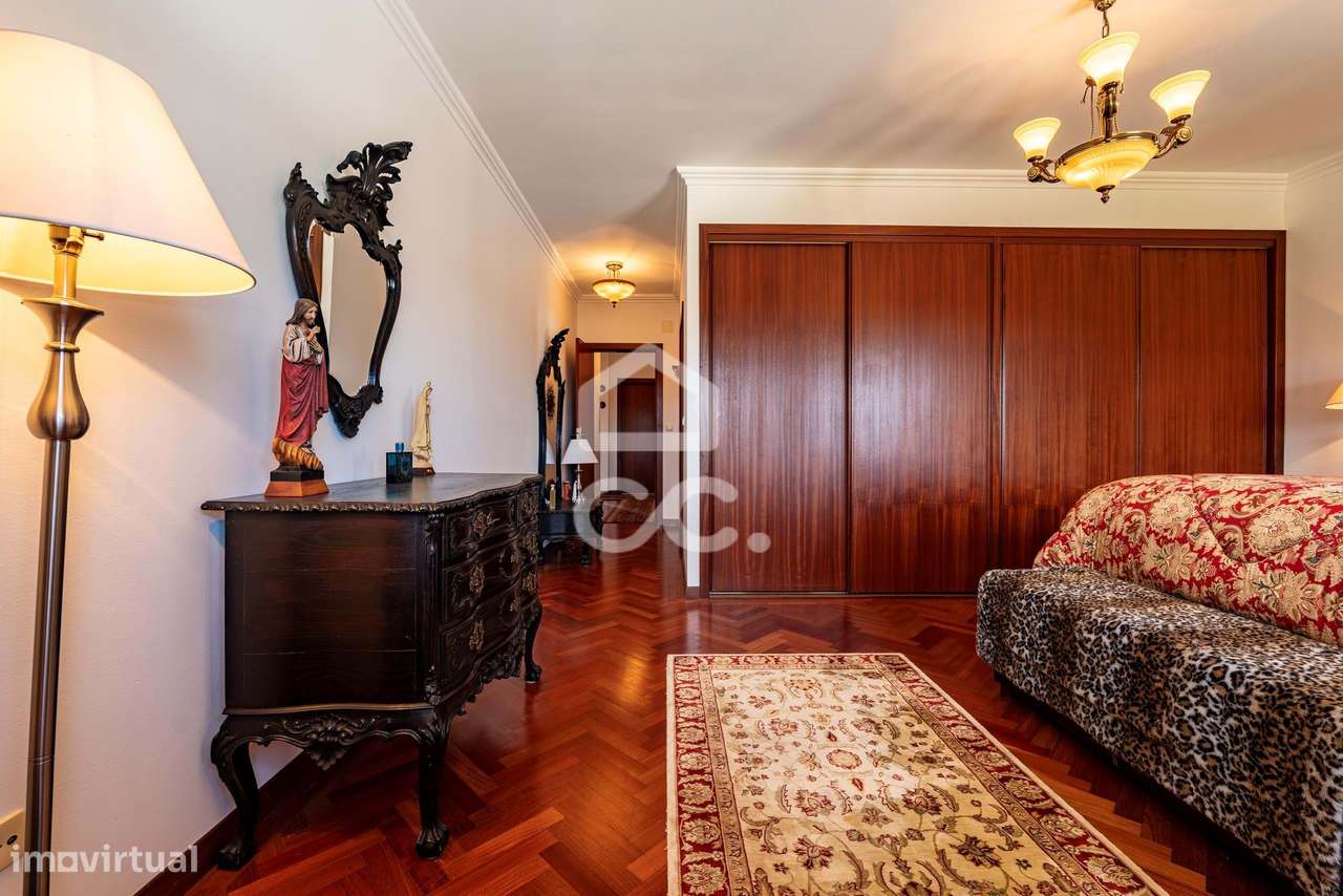 Moradia T4+3 de Prestígio em Vila Nova – Cadaval-39