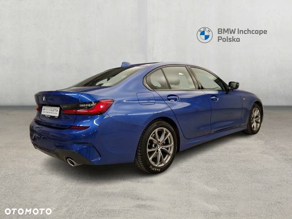 BMW Seria 3 320d M Sport - 5