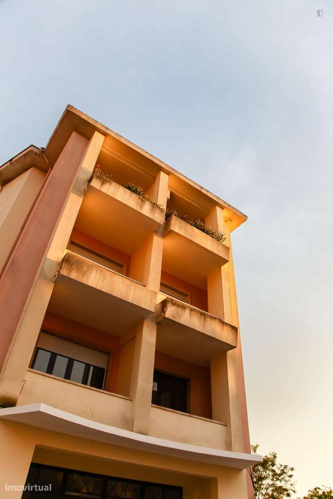 Quarto - localizado em Cidral Coimbra - Grande imagem: 4/8