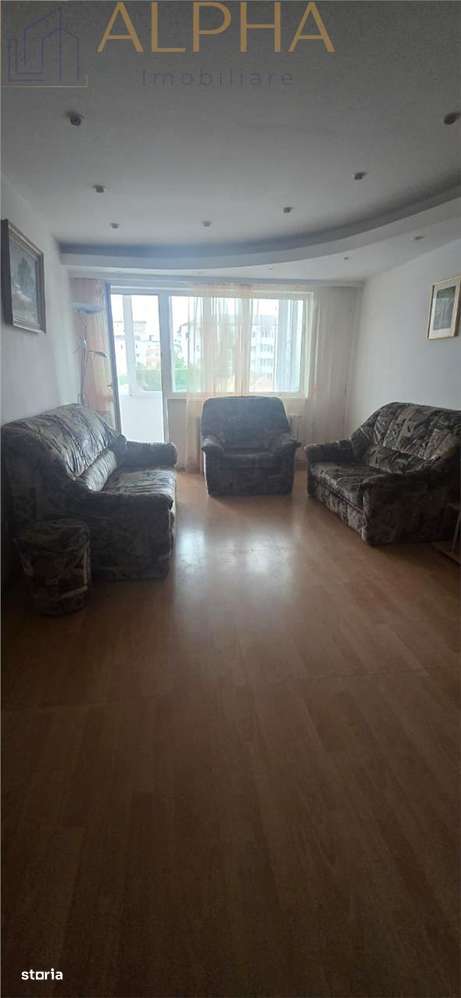 Apartament 3 camere de inchiriat - Imagine principală: 4/12