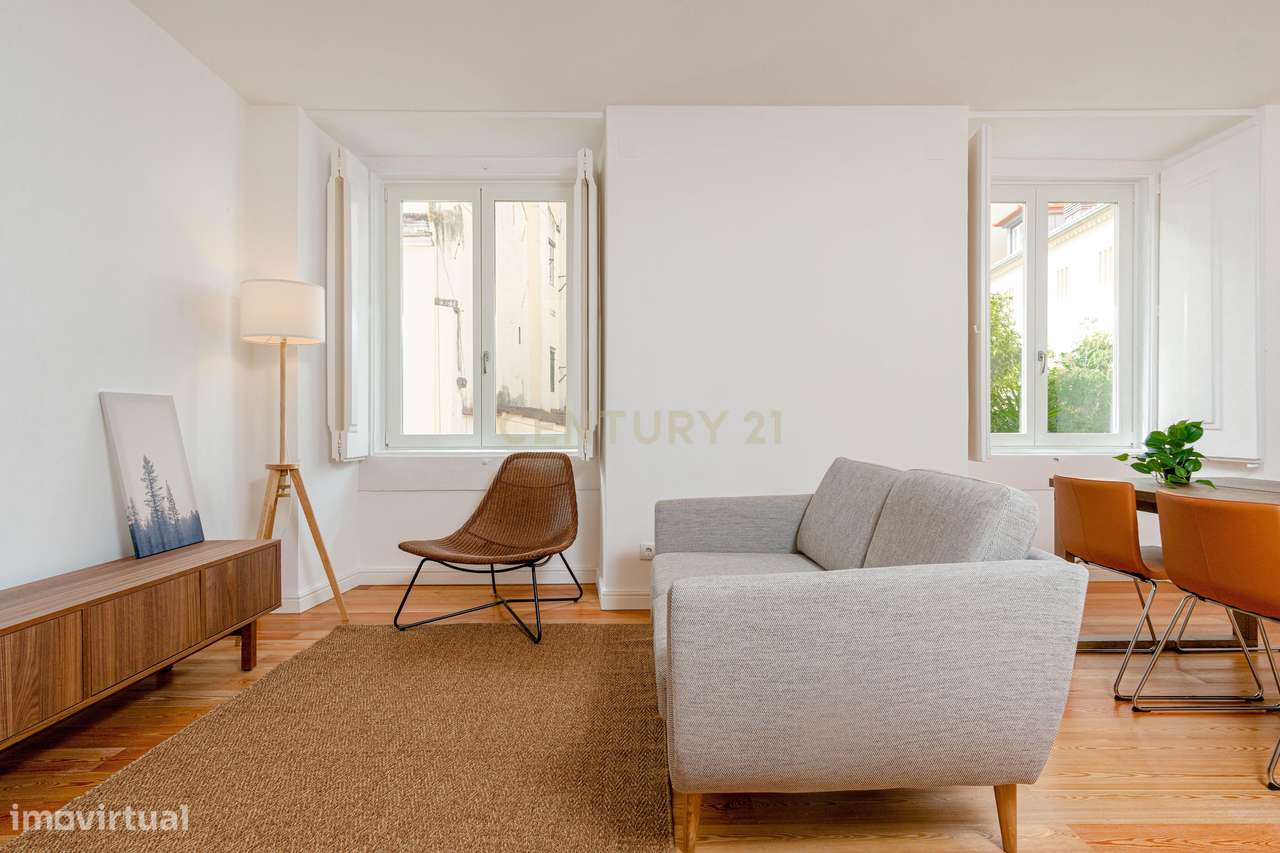 APARTMENTO MODERNO T1 CHIADO – 70M² PERTO LARGO DO CAMÕES - Grande imagem: 2/25