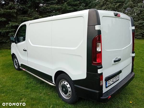 Renault Trafic - 16