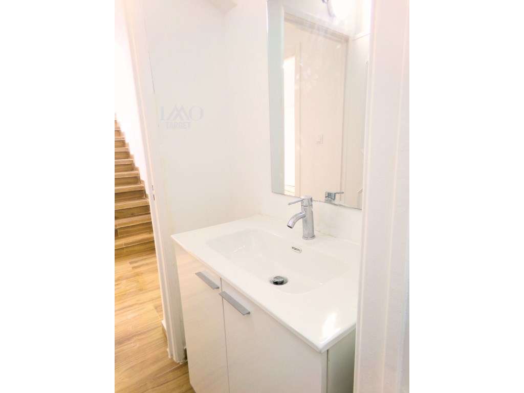 Loja com Rendimento - Mina de Água - Rentabilidade de 9.6%-12