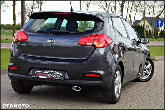 Kia Ceed 1.4 CVVT Spirit - 21