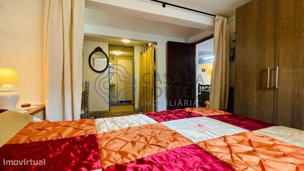 Moradia Exclusiva em Zona Tranquila de Ceira-25