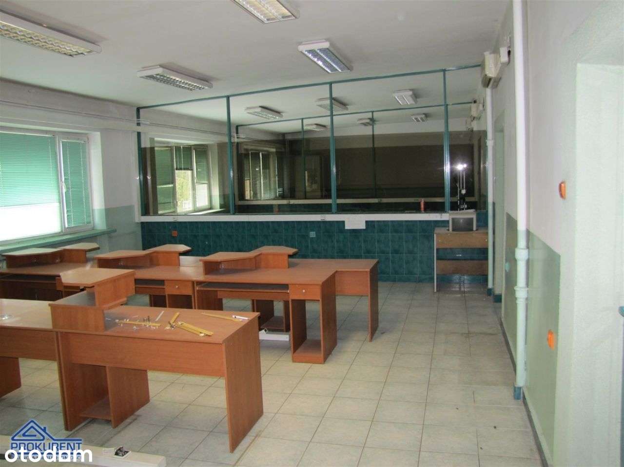 Do sprzedaży piętro biurowca w atrakcyjnej cenie-10