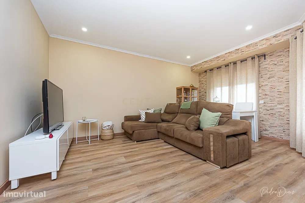 Apartamento 3 assoalhadas COMPLETAMENTE REMODELADO - Grande imagem: 4/31