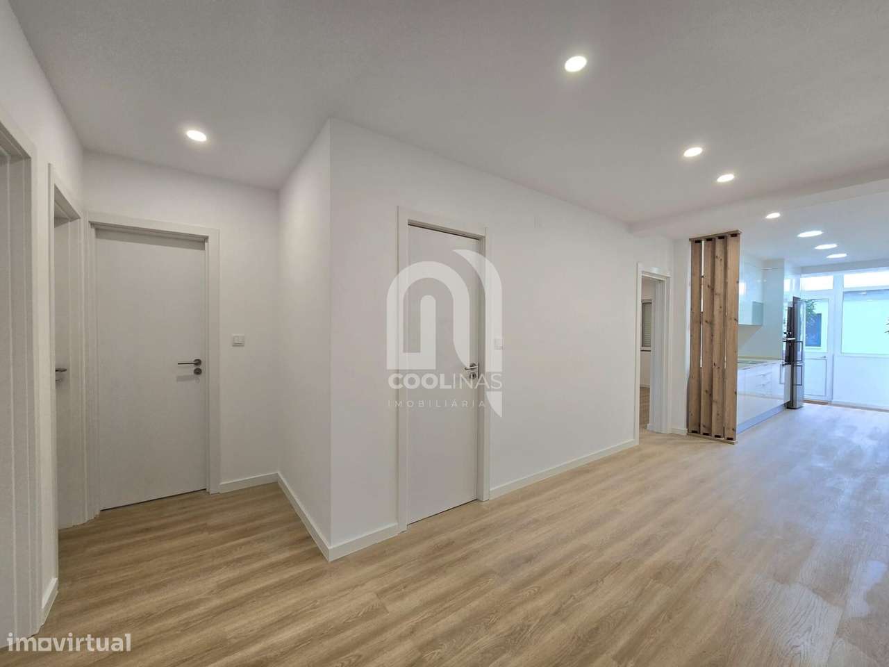 Apartamento T3 Renovado, com logradouro, Cruz de Pau-13