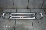 MITSUBISHI PAJERO JUNIOR GRILL ATRAPA - 1