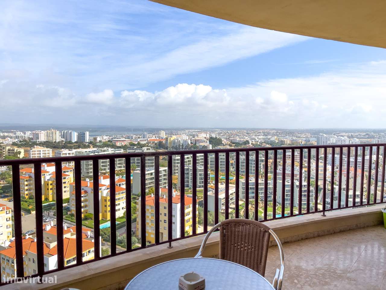 Apartamento T1 com piscina na Praia da Rocha-5