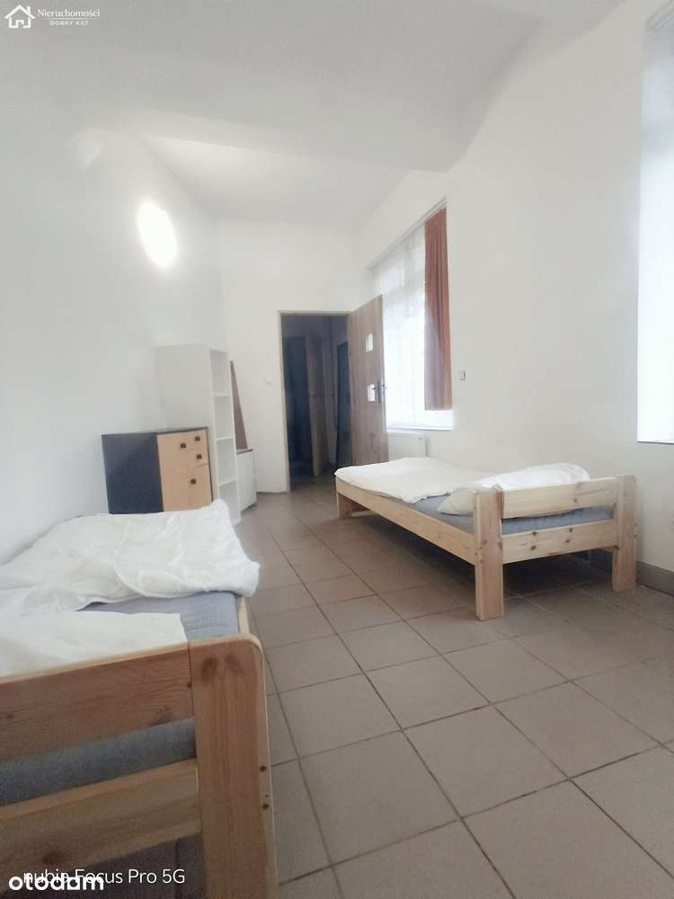 Dom -  idealny zarówno do zamieszkania, jak i prow-3