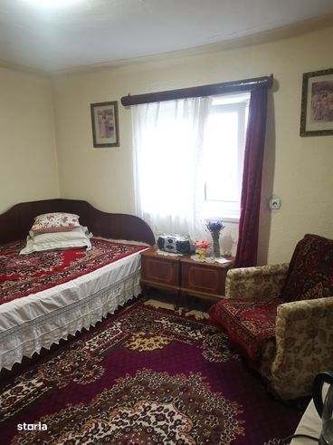 Casa Stefanesti / Valea Mare ,  teren 1.200mp-1