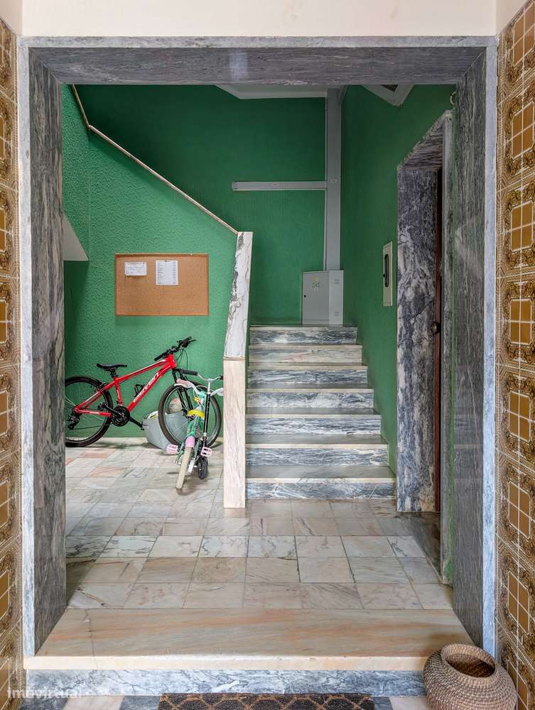 Apartamento T3 próximo do Instituto Politécnico de Setúbal-30