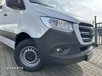 Mercedes-Benz Sprinter - 2