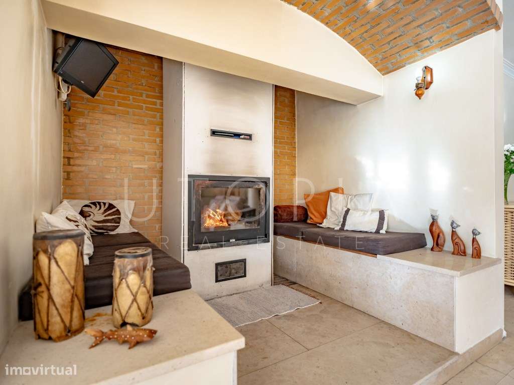 Moradia de Prestígio com Piscina, Campo de Ténis e Terreno Murado d...-38