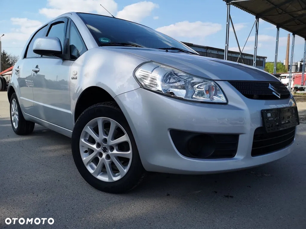 Suzuki SX4 1.9 DDiS DPF 4x2 Comfort - 6