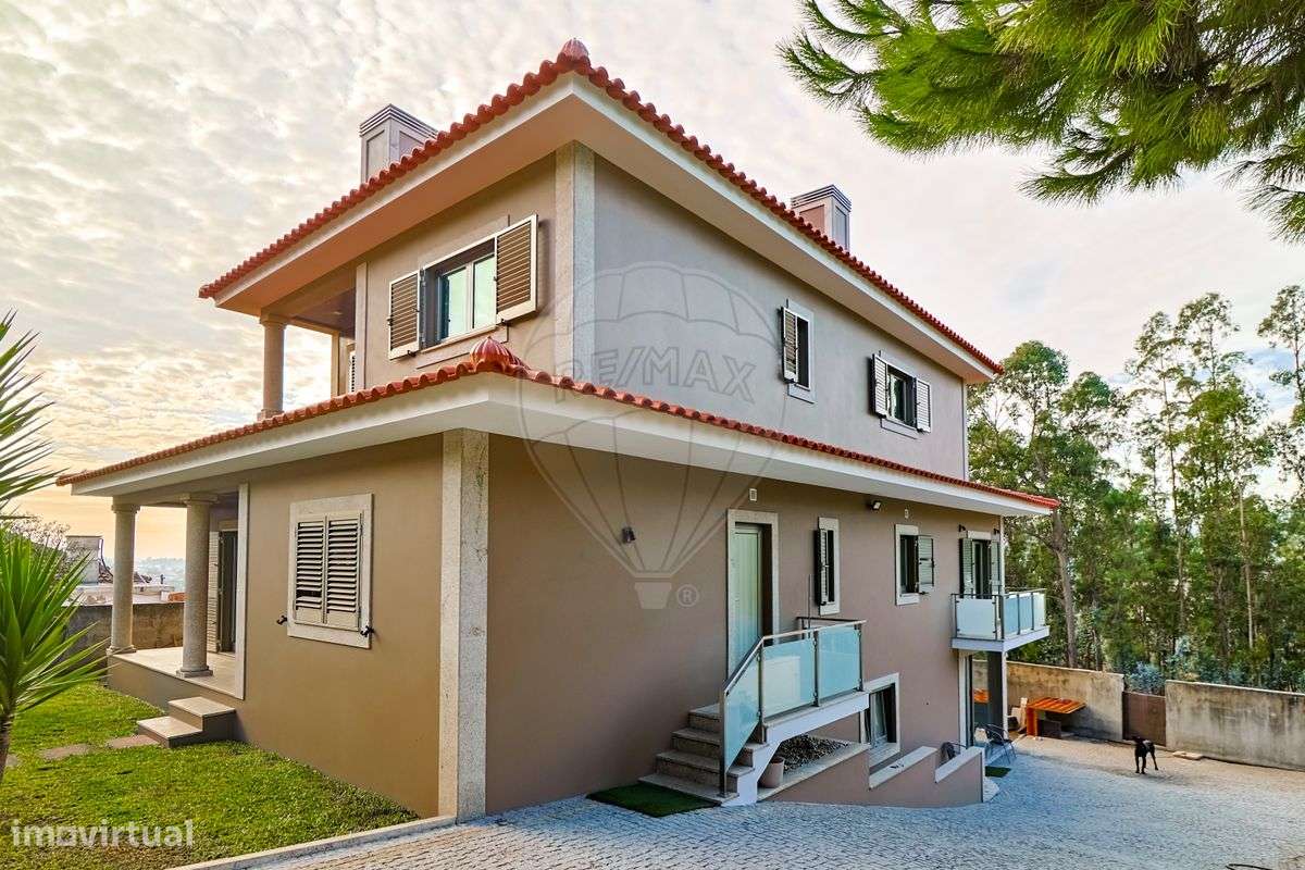 Moradia T5 para arrendamento - Grande imagem: 2/22