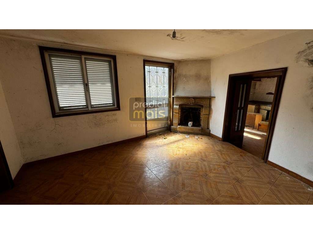 Casa Rústica para Recuperar - Grande imagem: 5/25