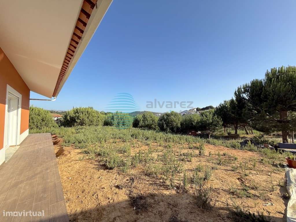 Excelente Moradia/Quintinha PISO TÉRREO V4, Ramalhal-41