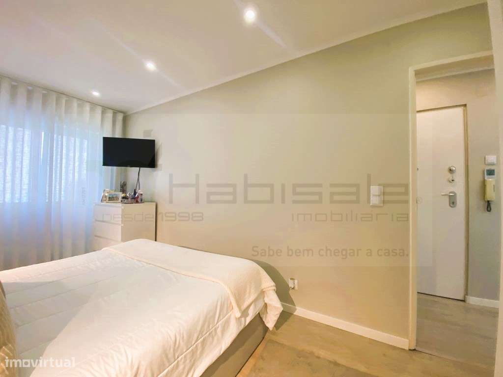 Apartamento T2 Varanda e Vista para Jardim-11