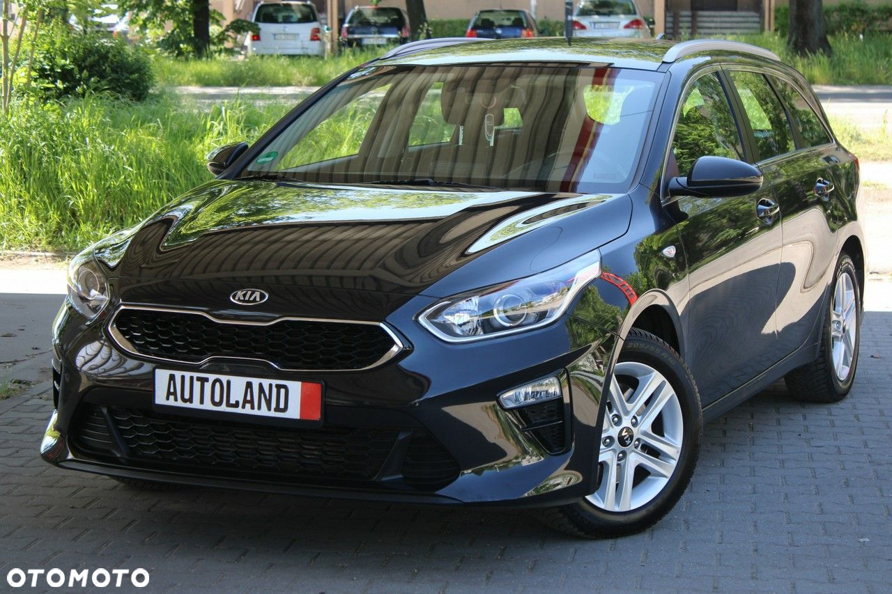 Kia Ceed - 21