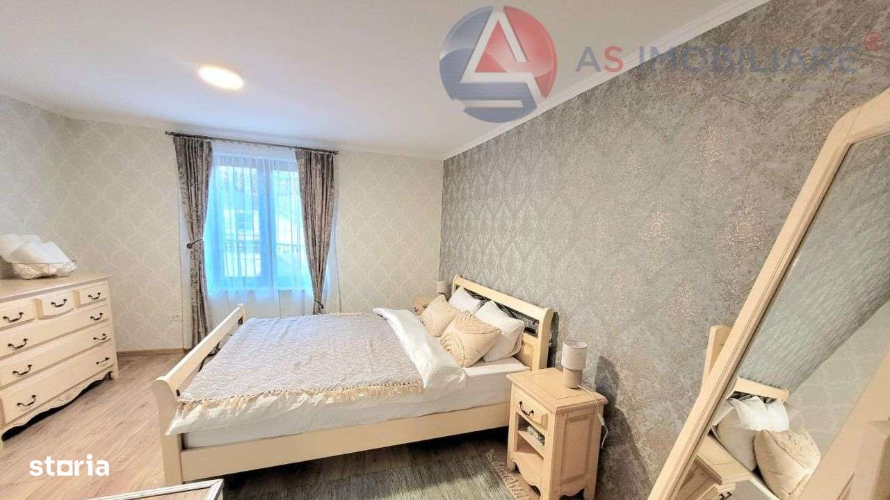 Oportunitate investitionala Casa cu 2 apartamente in Scheii Brasovului-3