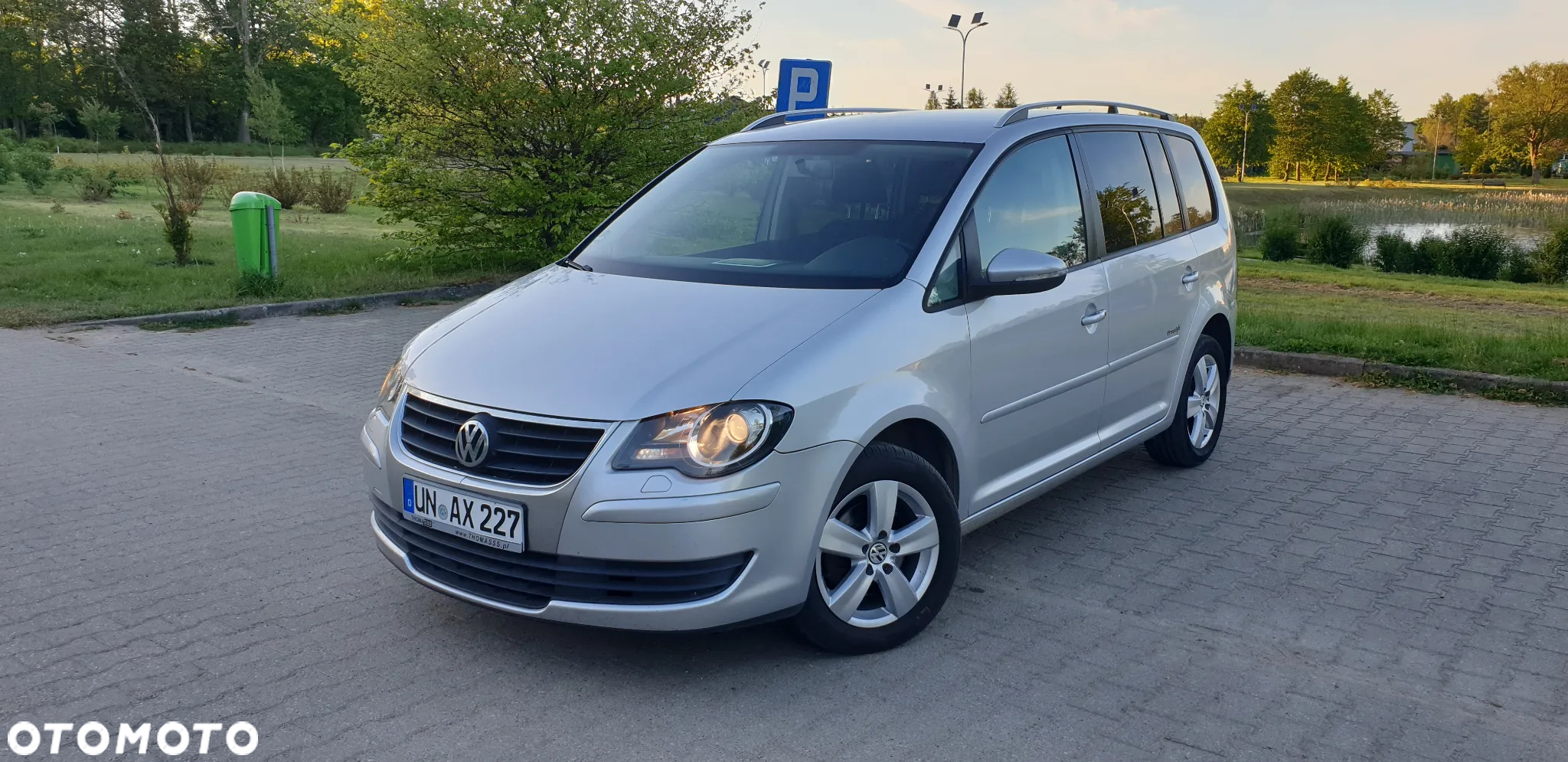 Volkswagen Touran 1.9 TDI DPF Freestyle - 3