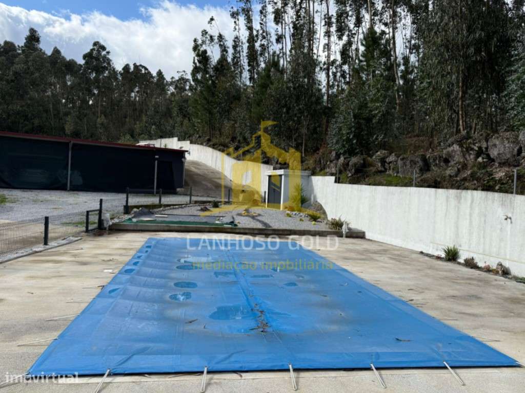 Moradia de Luxo Exclusiva de Arquitetura Moderna - Grande imagem: 4/10