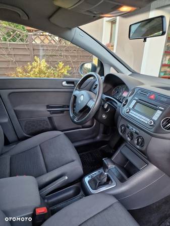 Volkswagen Golf Plus 1.9 TDI Comfortline DSG - 27