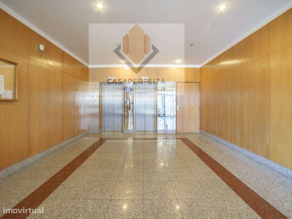 Deslumbrante Penthouse T4 Duplex com Terraço e Vistas Inacreditávei...-34