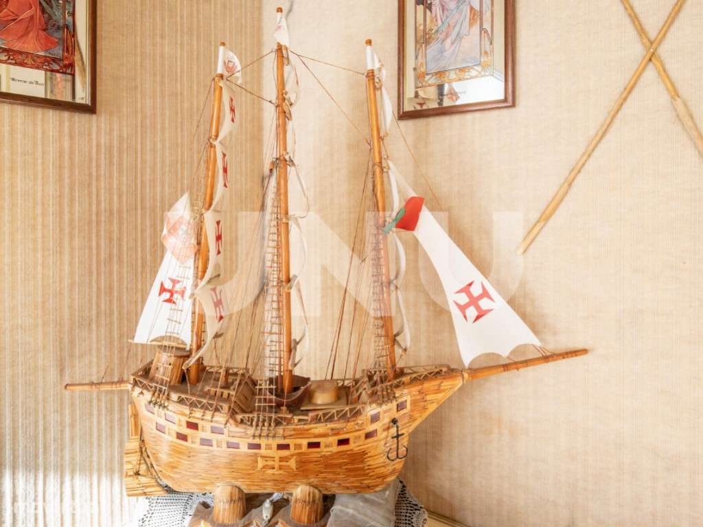 Prédio com Dois Edifícios Independentes no Tortosendo - Elevado Pot...-10